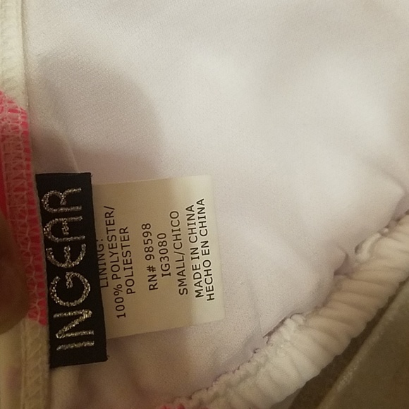 Swimsuit top - Picture 3 of 3